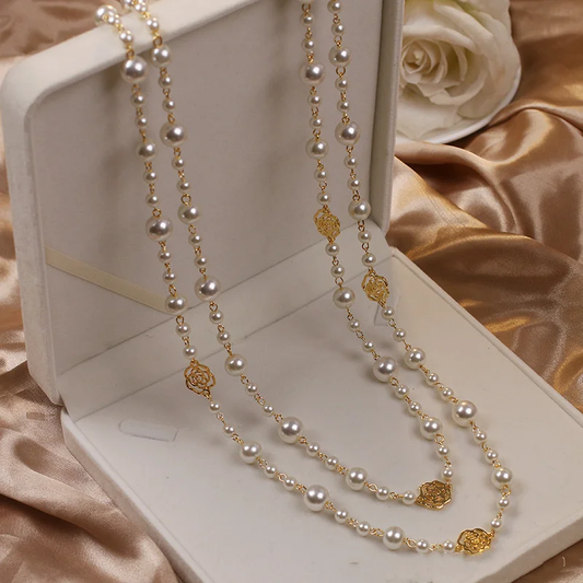 Elegante Gold & Perlenkette